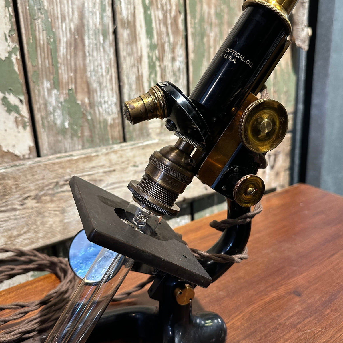Field Microscope Light Fixture