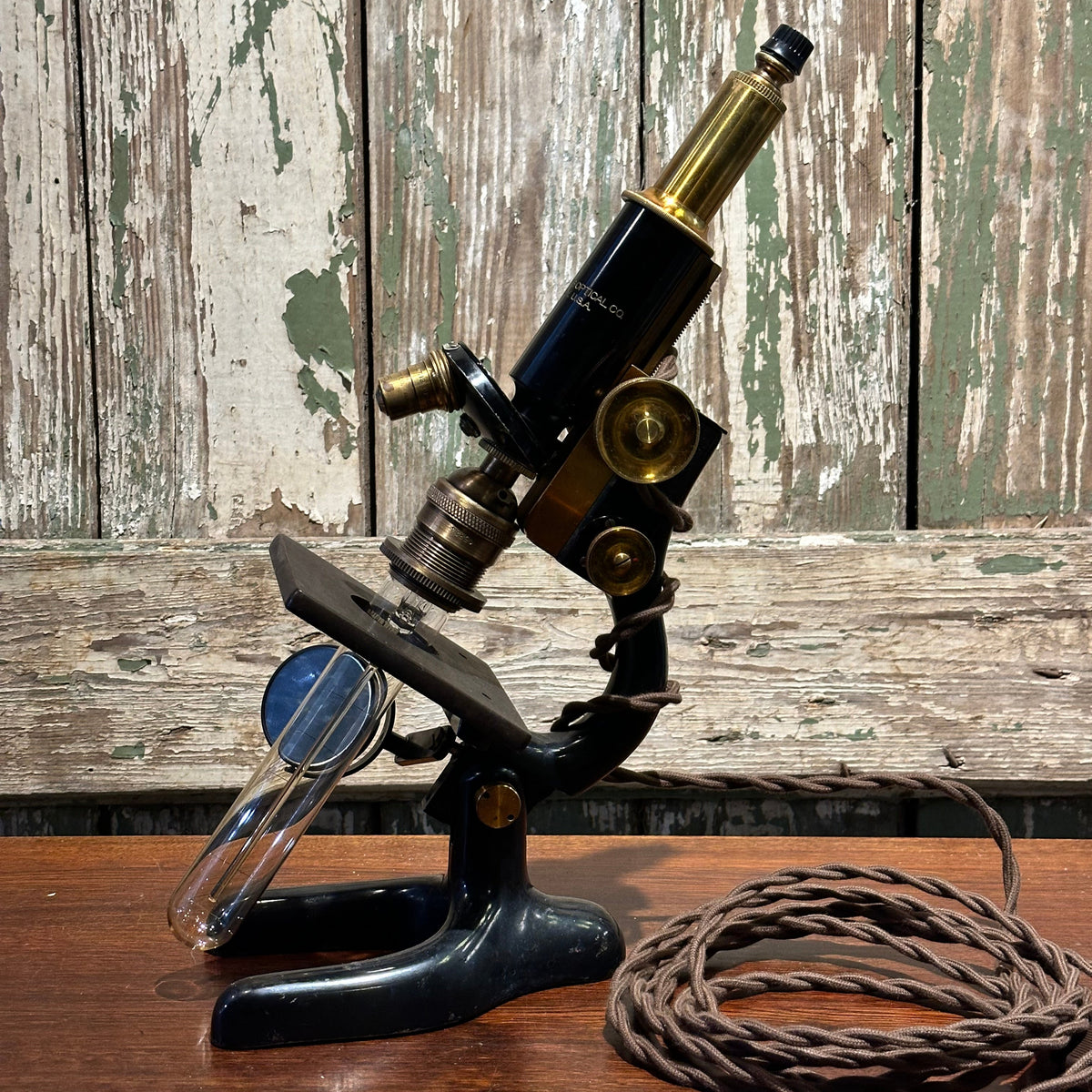 Field Microscope Light Fixture