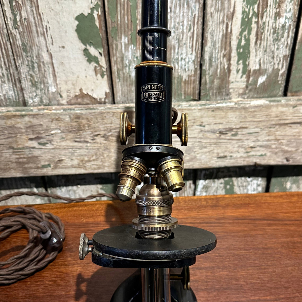 Field Microscope Light Fixture