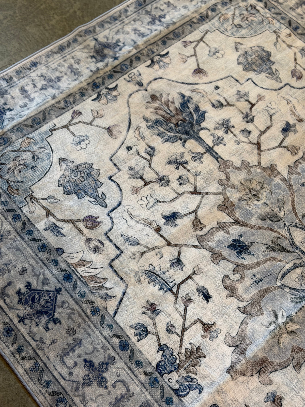 Cornflower 5X7 Vintage Rug