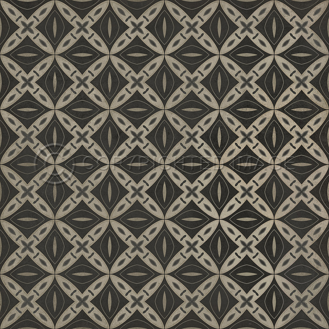 Pattern 82 Captain Hook 36x36