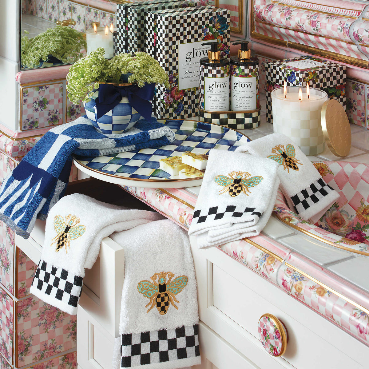 Royal Check Enamel Vase - Blue Bow