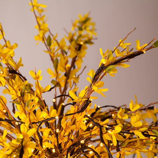 79” Willow Falling Branches