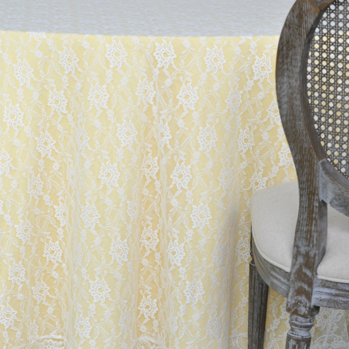 White Embroidery Tablecoth