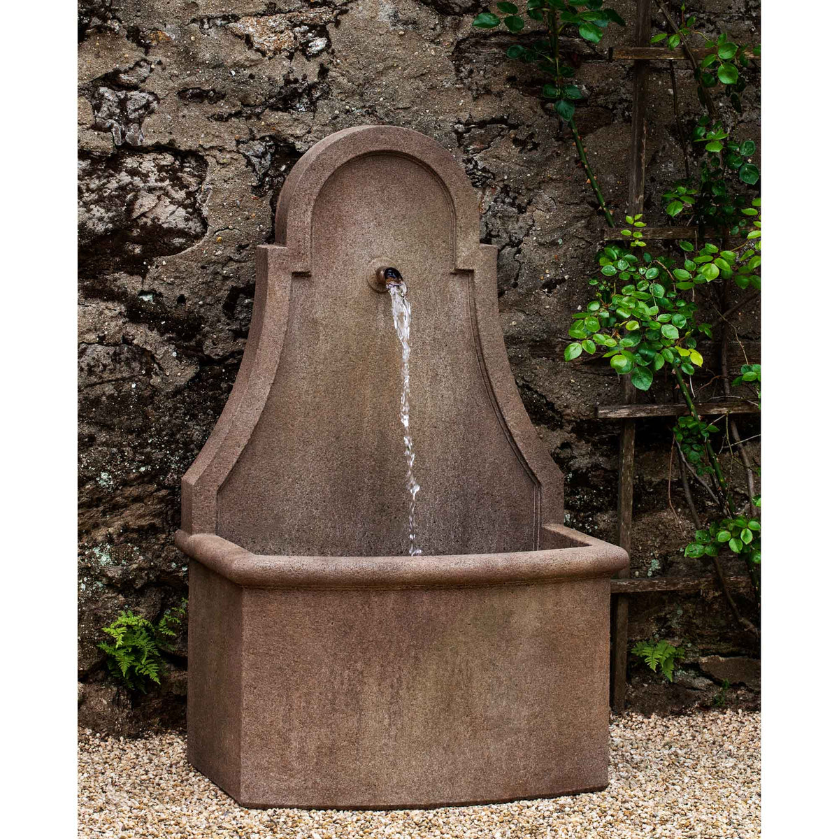 Closerie Wall Fountain