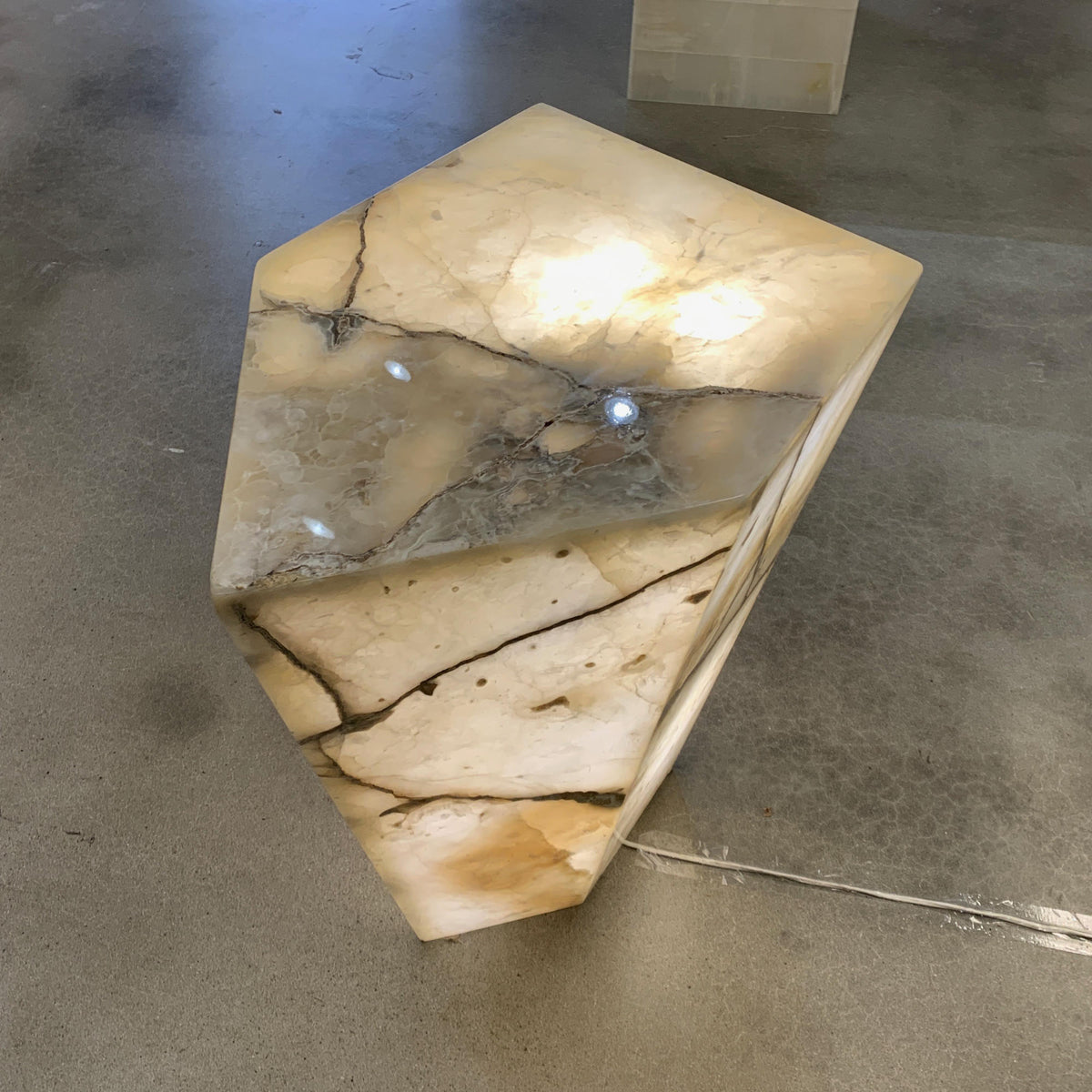 Onyx Table