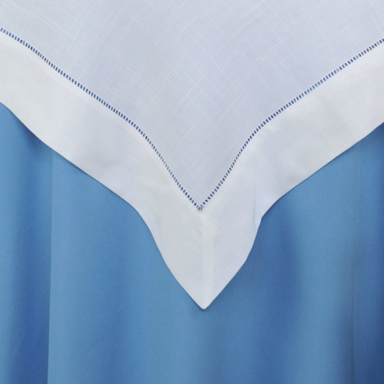 Dawn Blue - Snow White Tablecoth