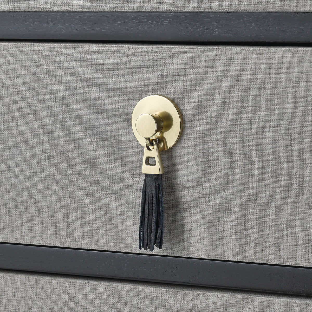 Nicolene Lingerie Chest