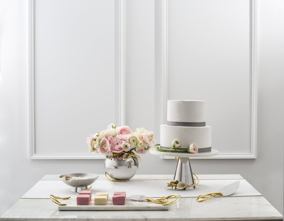 Calla Lily Small Cheese Board w/ Spreader