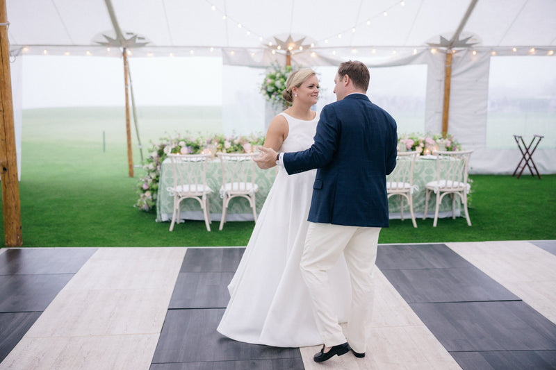 Eloise & Loudon | The Misquamicut Club