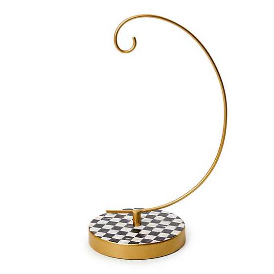 Classic Courtly Ornament Stand