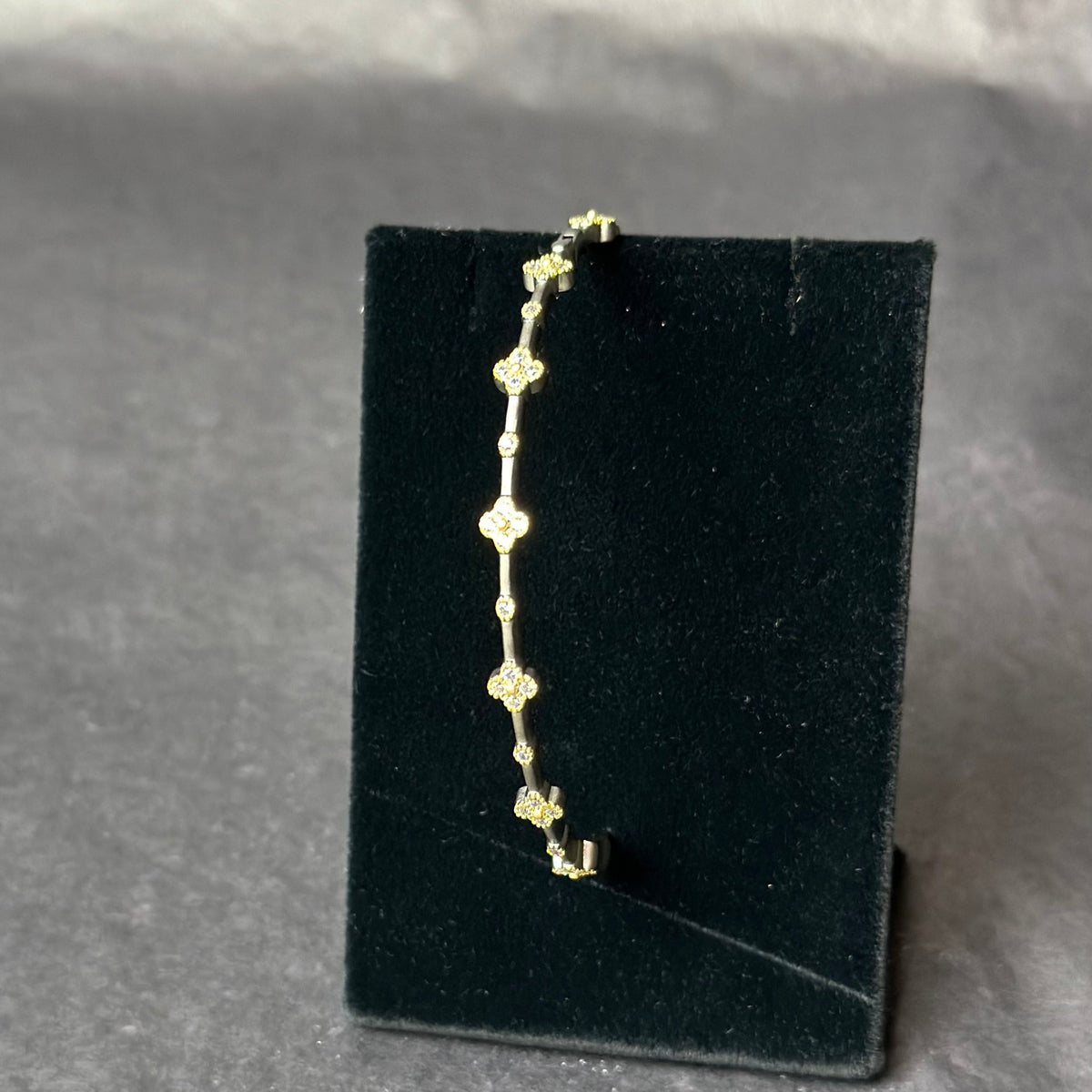 Black Gold Flower Bangle