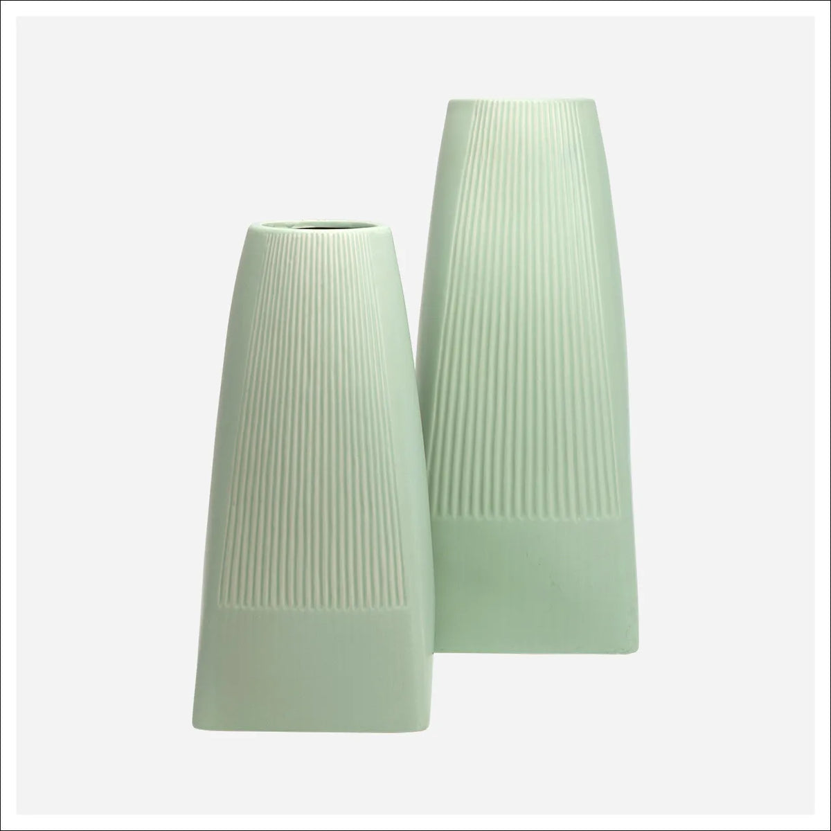 Brea Vase