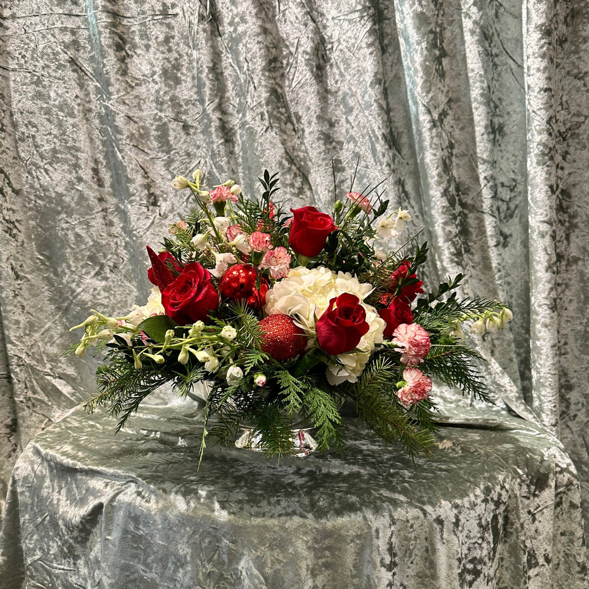 Happy Holiday Arrangement