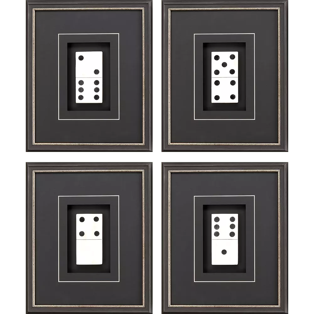 Dominoes set of 4