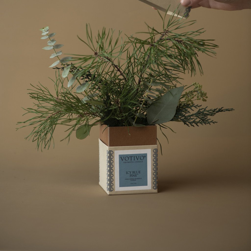 Aromatic Candle-Icy Blue Pine