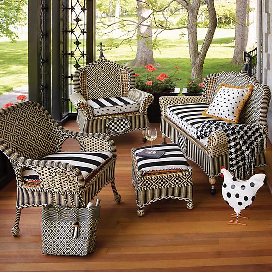 Houndstooth Throw - Black/Ivory
