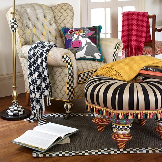 Houndstooth Throw - Black/Ivory