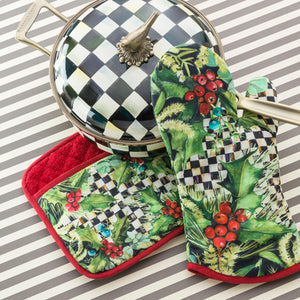 Courtly Check Enamel 2.5 Qt. Saucepan