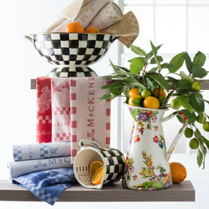 Courtly Check Enamel 7 Cup Measuring Cup