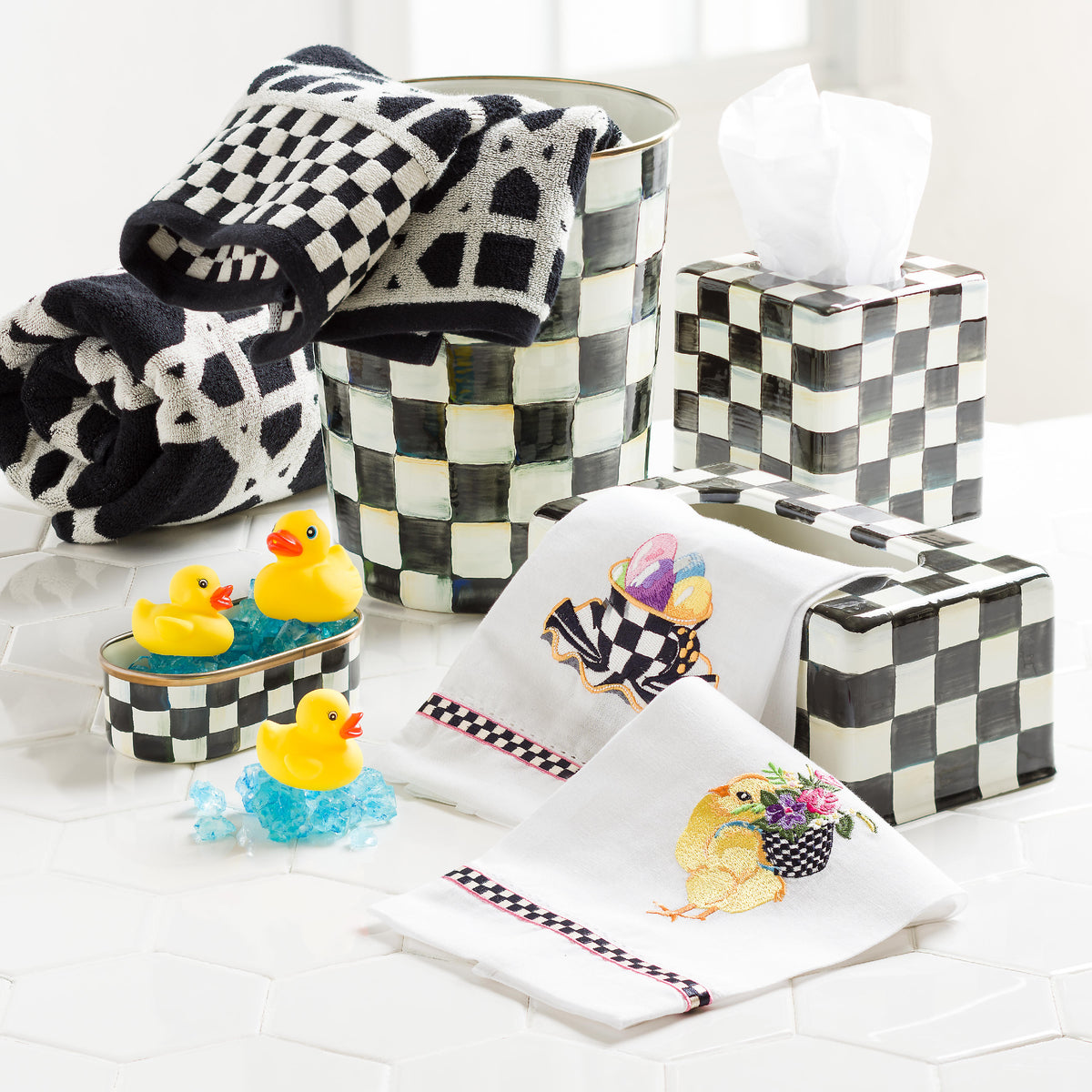 Courtly Check Enamel Boutique Tissue Box Cover