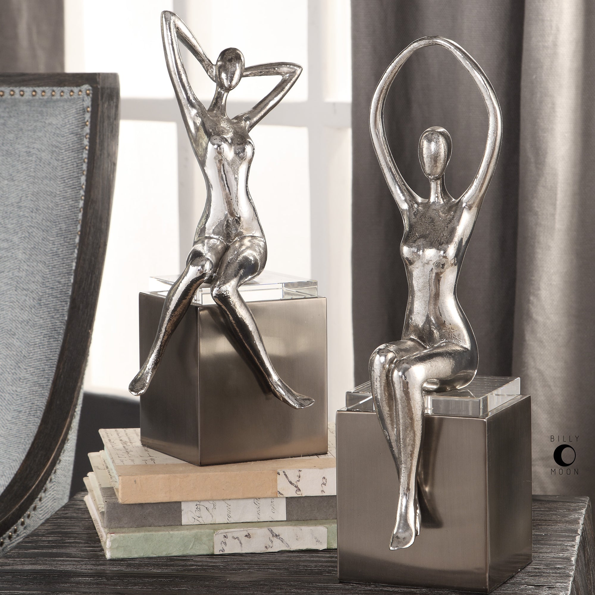 Jaylene Figurines, S/2