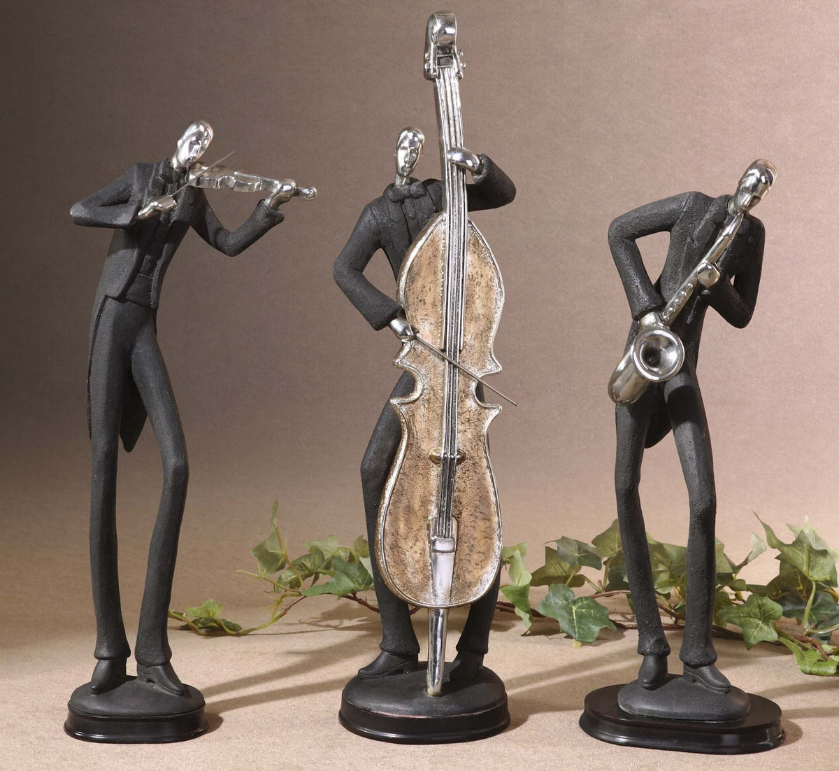 Musicians Figurines, S/3