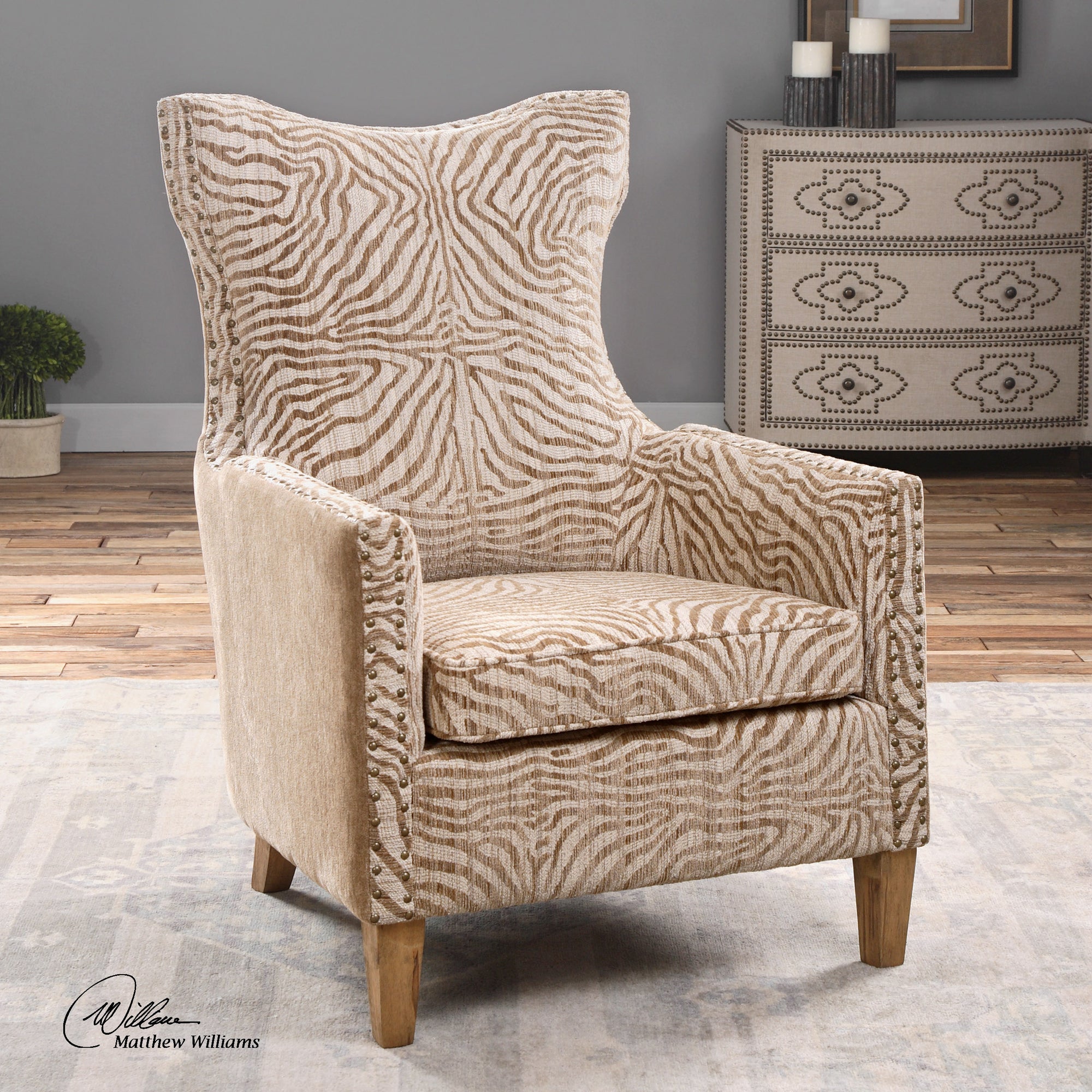 Kiango Armchair