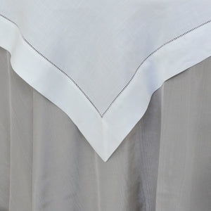 Gray - White Western Tablecoth