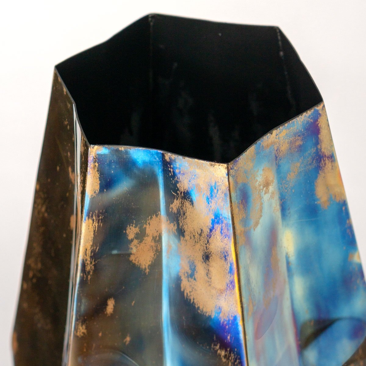 Prismic Flamed Medium