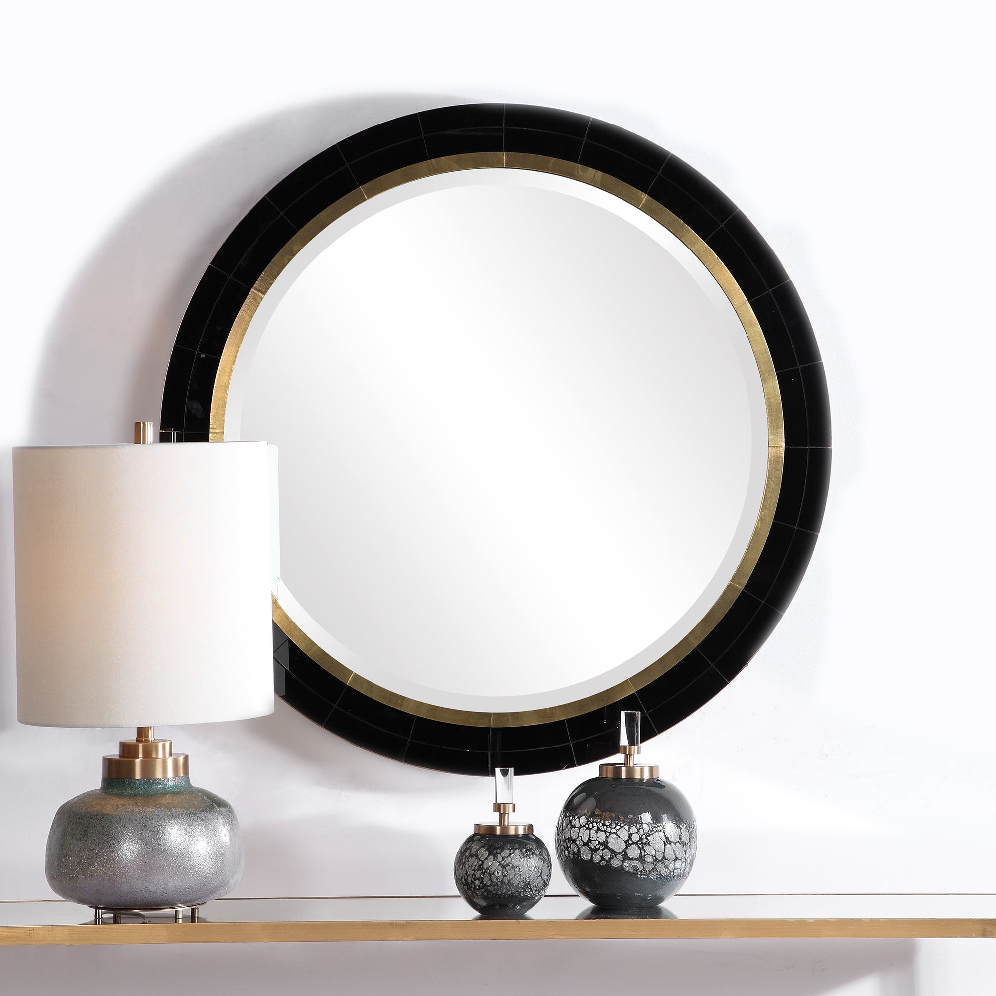 Nayla Round Mirror