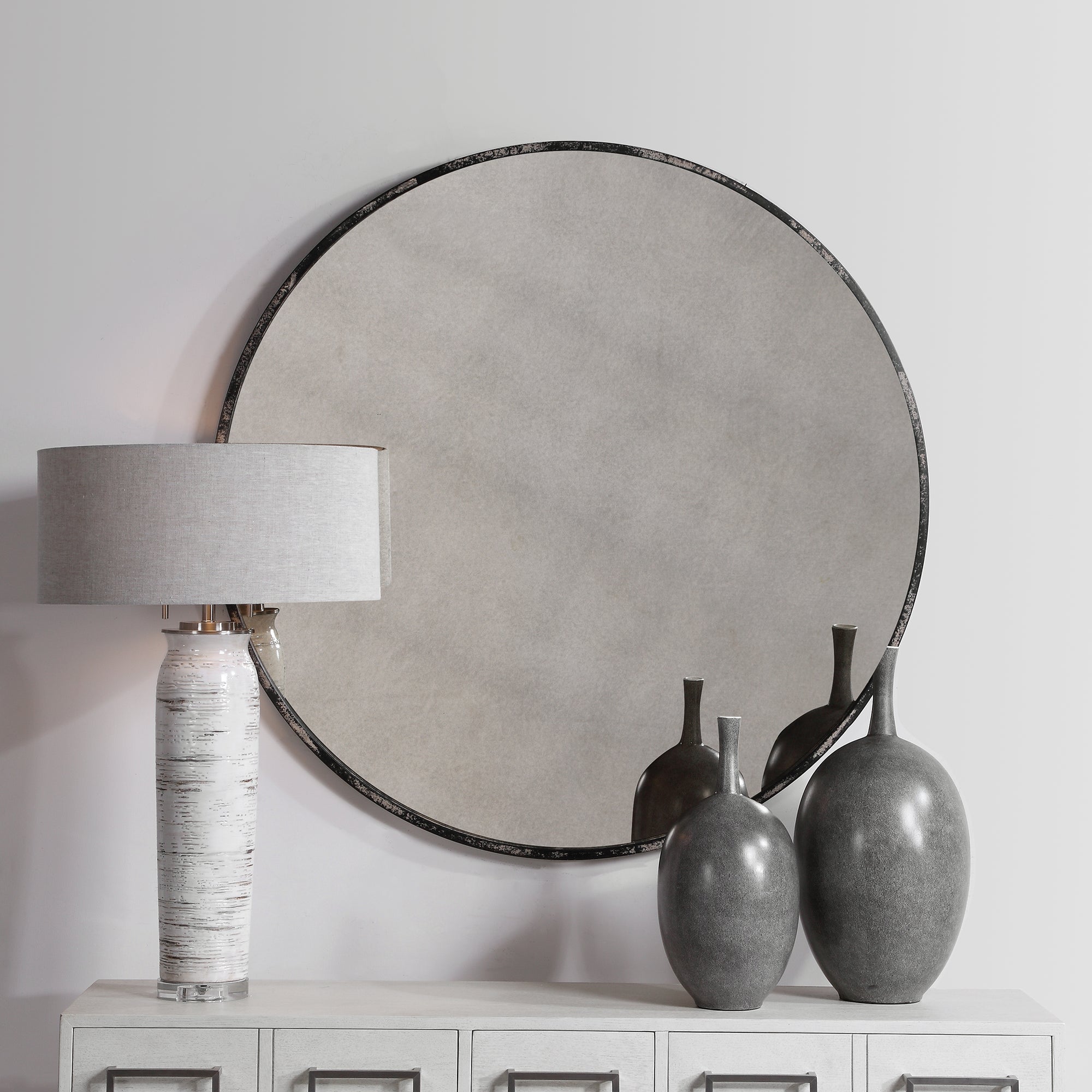 Junius Black Round Mirror