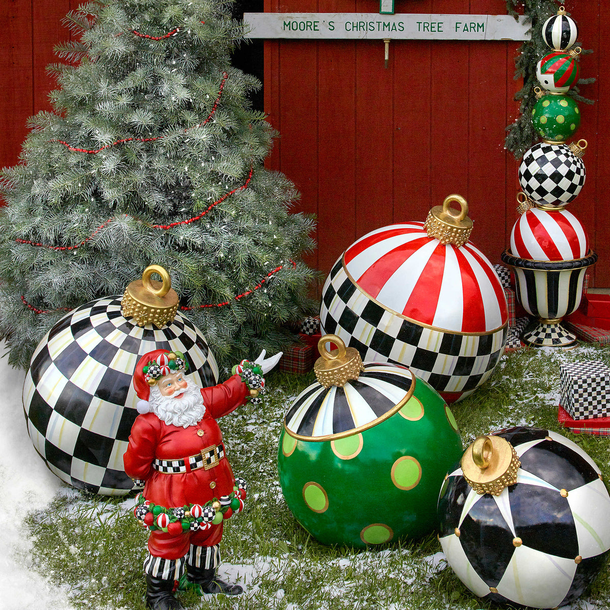 MacKenzie-Childs Jolly Outdoor Ornament - Courtly Check