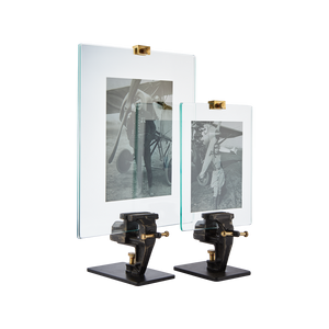 Vise Photo Frame