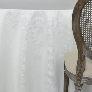 White Gemma Tablecoth