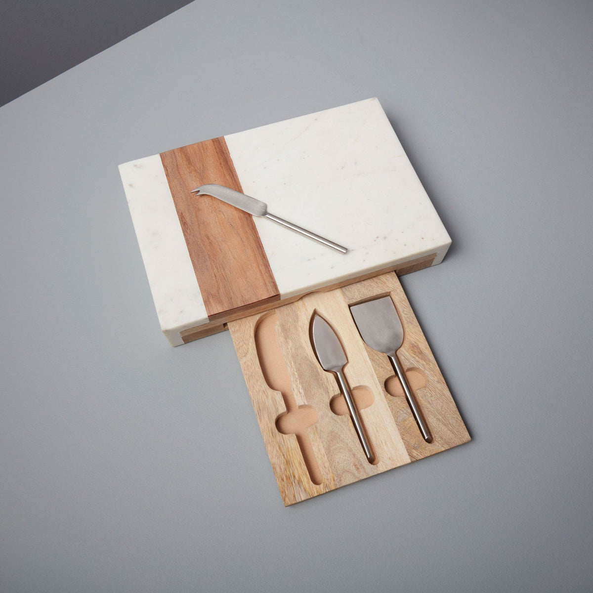 White Marble & Acacia Wood Cheese Board