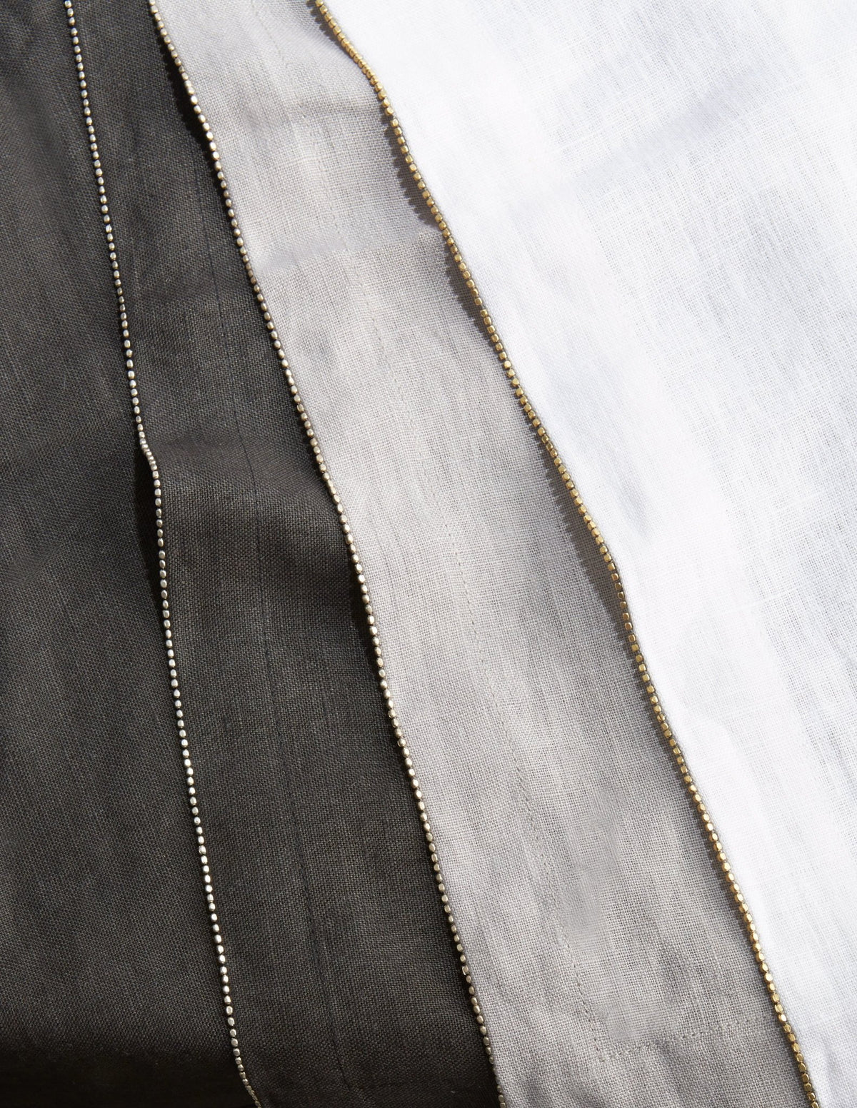Silver Breaded Dinner Napkin Eggshell